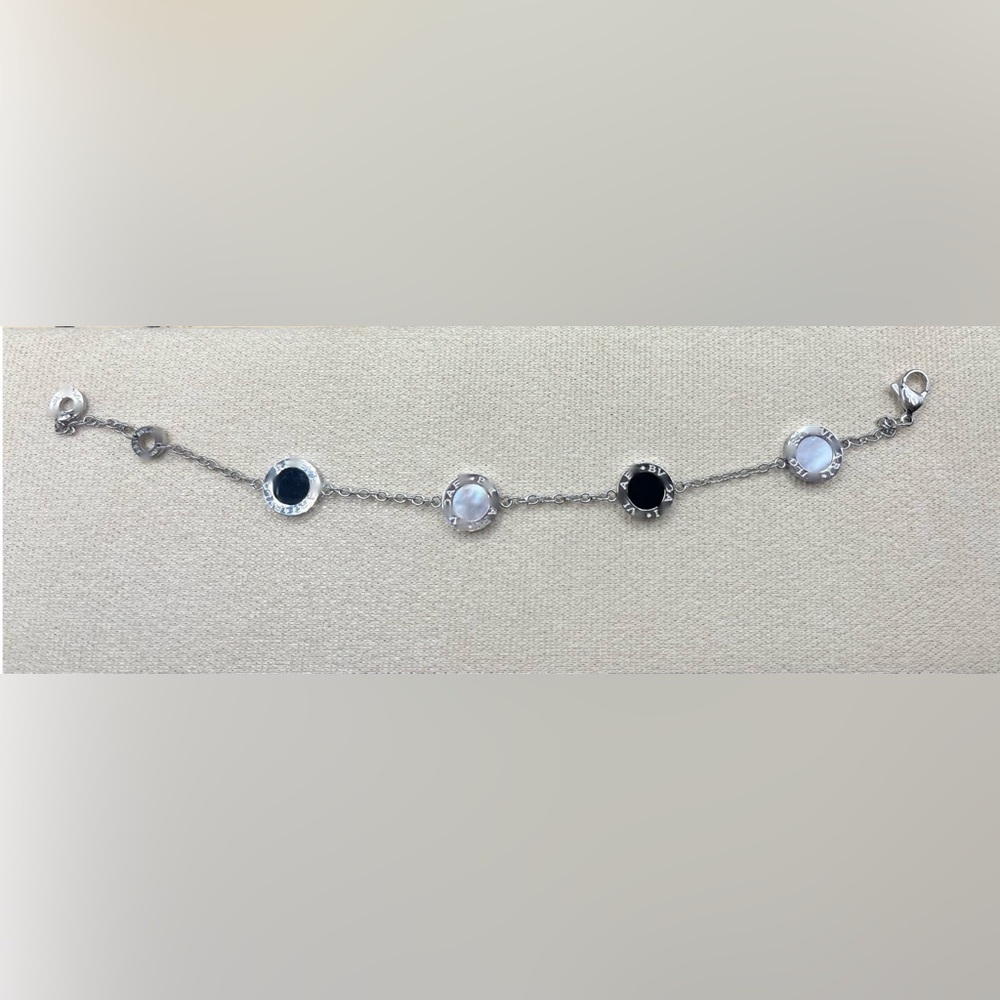 Black & White Circles Bracelet